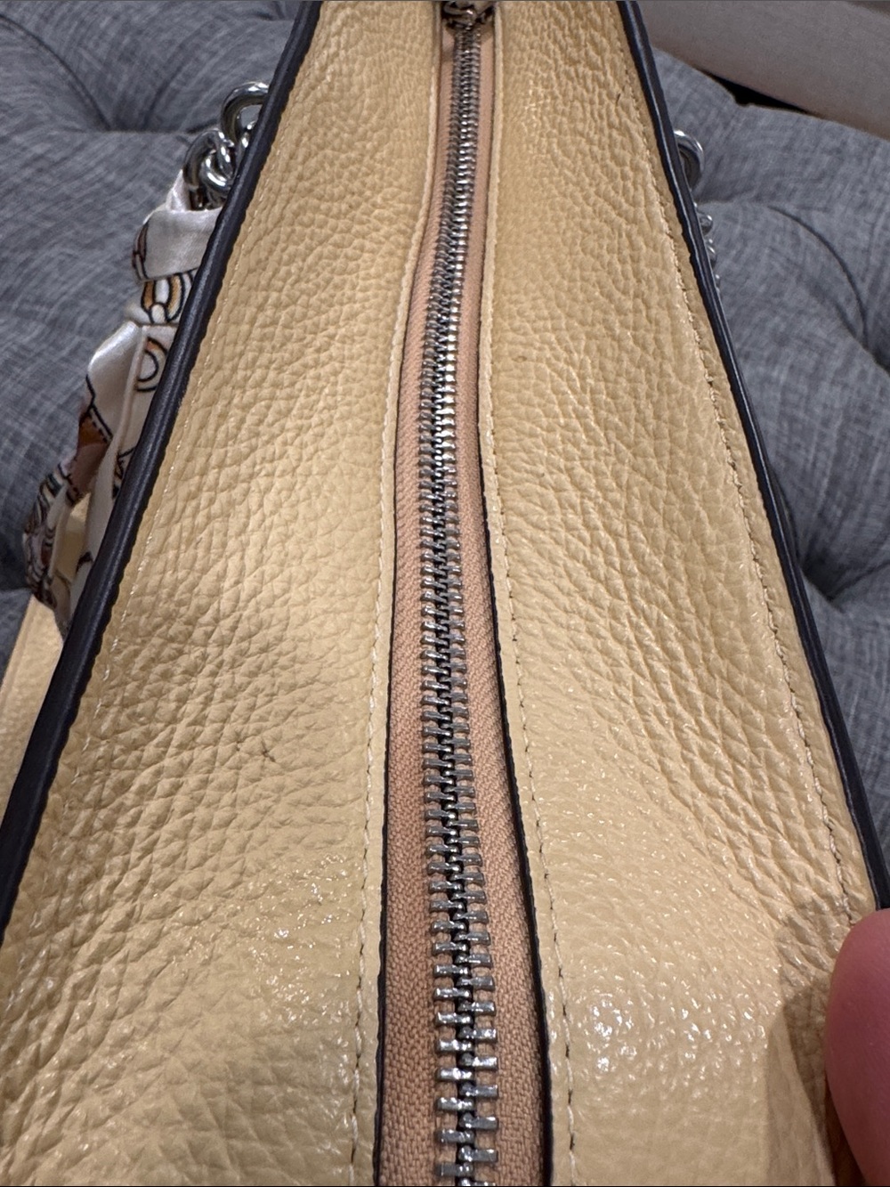 Coach Bag Cammie Pale Yellow Pebbled Leather Tote with Chain-Strap Handles - Picture 16 of 17